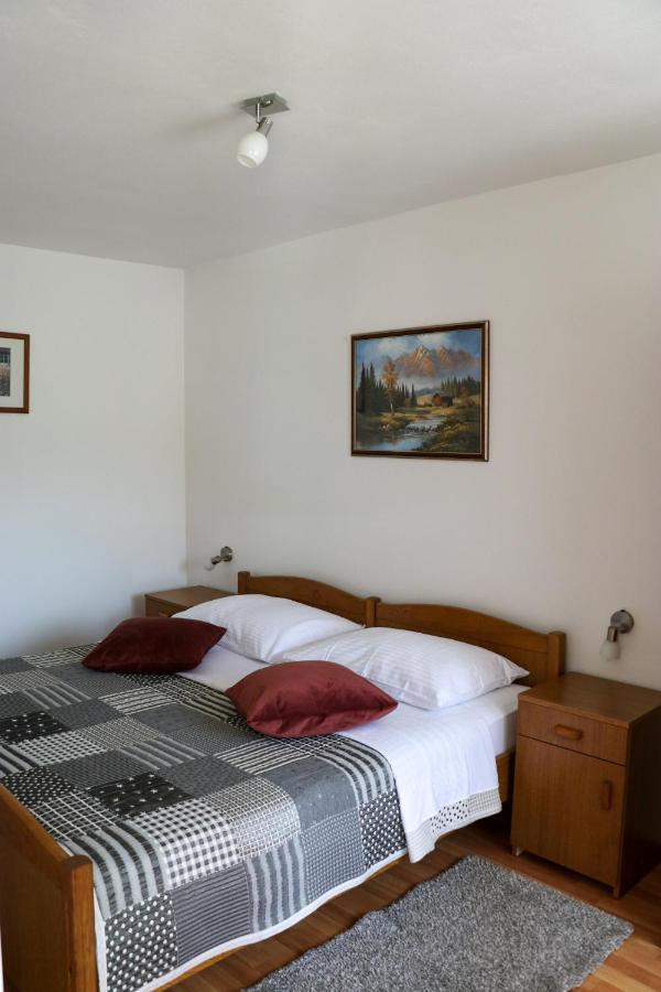 Apartment Filomena สโมลยานัซ ภายนอก รูปภาพ