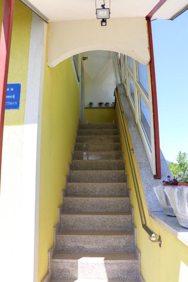 Apartment Filomena สโมลยานัซ ภายนอก รูปภาพ